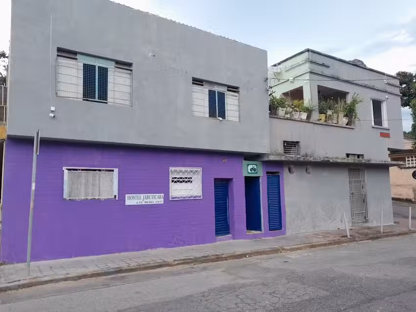 Hostel jabuticaba di&aacute;rias e mensal.