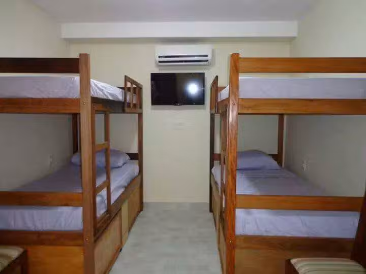 Hostel Leid