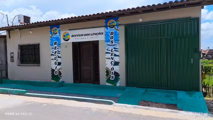 Hostel Ref&uacute;gio dos Len&ccedil;&oacute;is