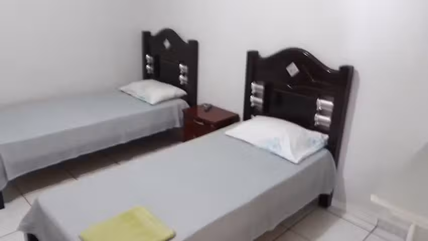 Hot PousTheus Pomp.78,Diar.Ind.Por Hos.A Part,Banh,Colet,Caf da Manh,Wif,Tv,Vent e Garag