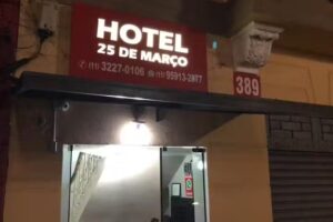 Hotel 25 de mar&ccedil;o