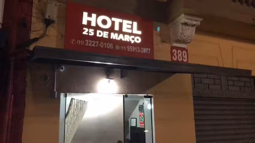 Hotel 25 de mar&ccedil;o