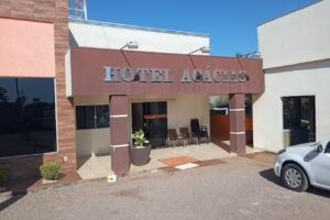 Hotel Acacias