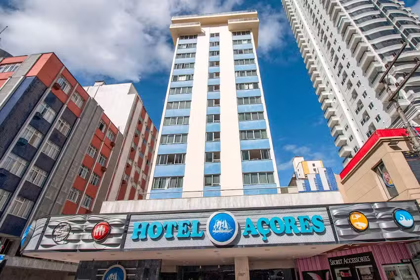 Hotel A&ccedil;ores &ndash; Balne&aacute;rio Cambori&uacute;