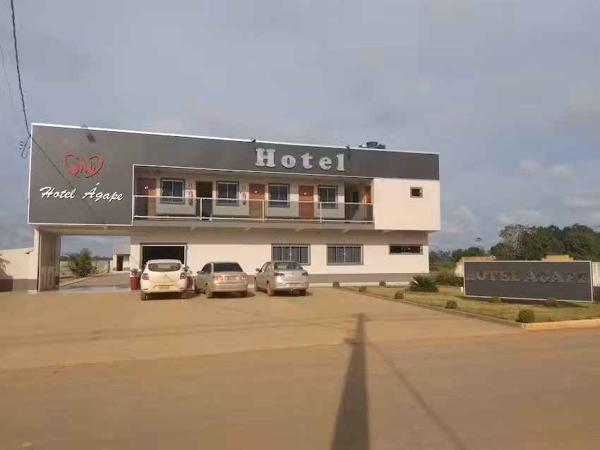 Hotel &Aacute;gape