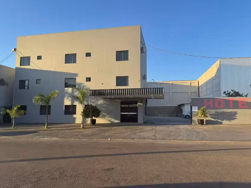 Hotel &Aacute;guas Verdes