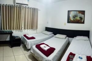 Hotel An&aacute;polis