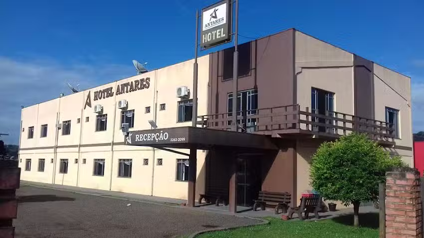 Hotel Antares
