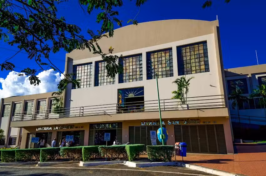 Hotel Bas&iacute;lica 1