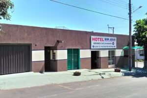 Hotel Bom Jesus &ndash; C&acirc;ndido de Abreu &ndash; PR