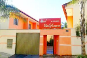 Hotel California Flats