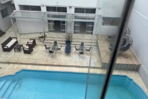 Hotel California Suítes