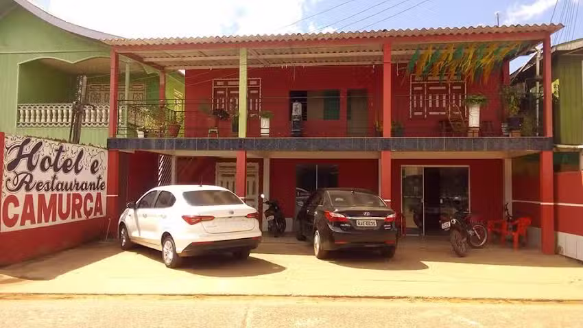 Hotel Camur&ccedil;a