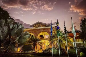 Hotel Carlton Su&iacute;tes Limeira