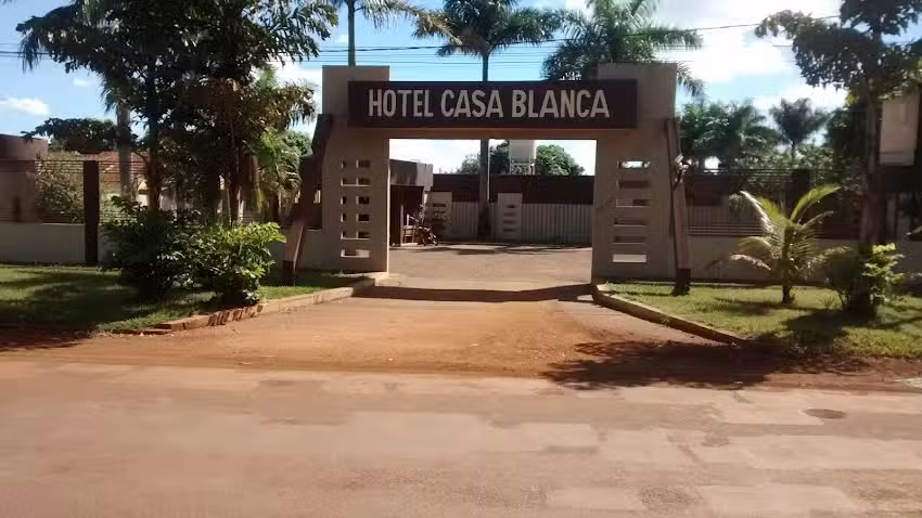 HOTEL CASA BLANCA