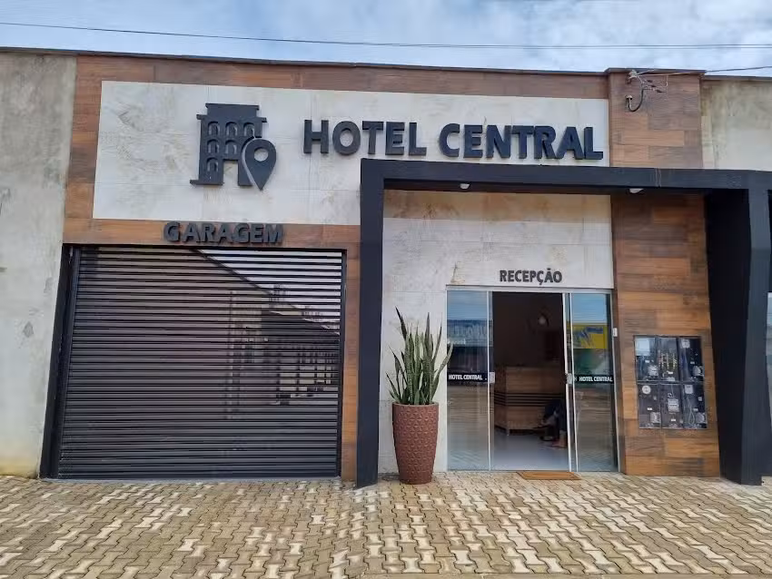 Hotel Central