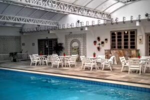 Hotel Chateau Campos do Jord&atilde;o