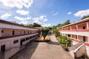 Hotel Col&ocirc;nia Pentagna