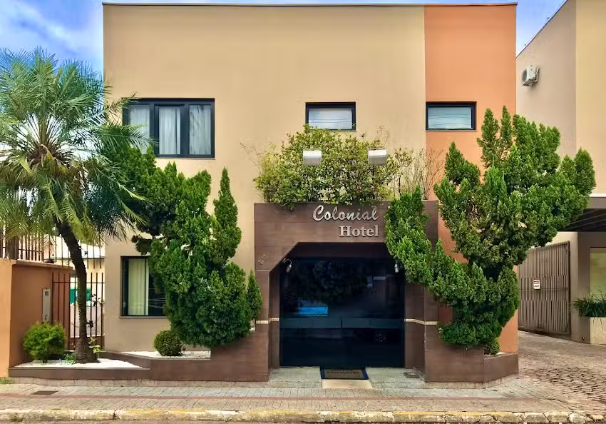Hotel Colonial