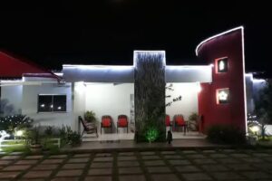 Hotel Cristal&acirc;ndia