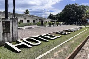 Hotel de tr&acirc;nsito de Cruzeiro do Sul