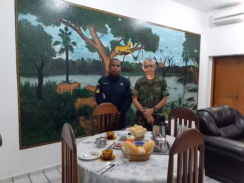 Hotel De Tr&acirc;nsito De Sargentos HTS &ndash; Coxim