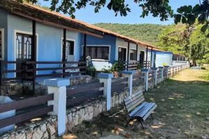 Hotel de Tr&acirc;nsito do Forte Imbuhy Flamboyant