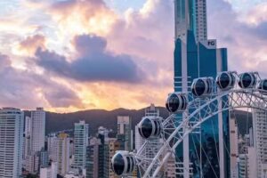 Hotel Di Sica &ndash; Balne&aacute;rio Cambori&uacute;