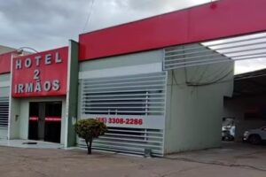 Hotel dois irm&atilde;os