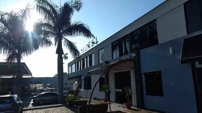 Hotel Dois Irm&atilde;os