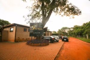 Hotel e Pousada Espa&ccedil;o Fl&oacute;rio