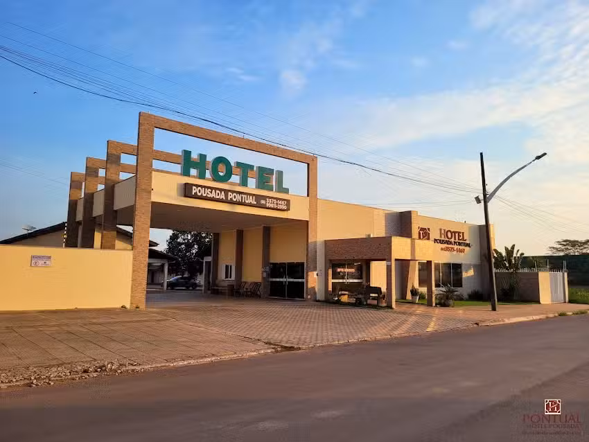 Hotel e Pousada Pontual