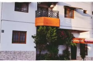 Hotel e Pousada P&ocirc;r do Sol