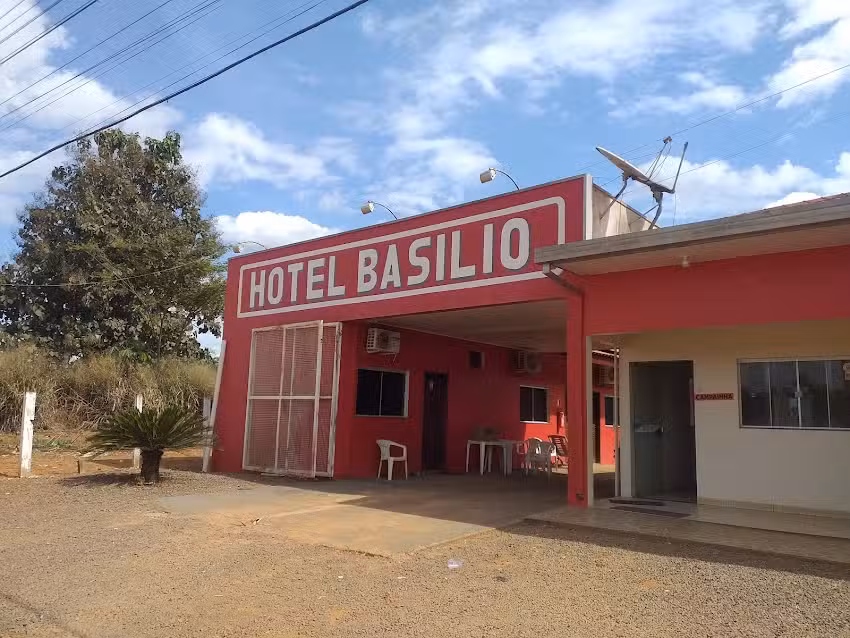 Hotel e Restaurante Bas&iacute;lio