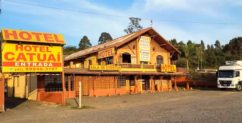 Hotel e Restaurante Catua&iacute;