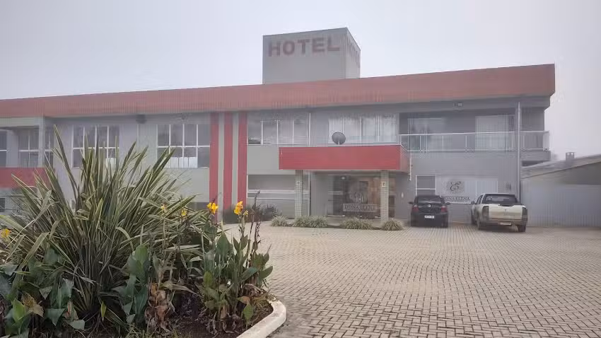 Hotel e Restaurante Dona Helena