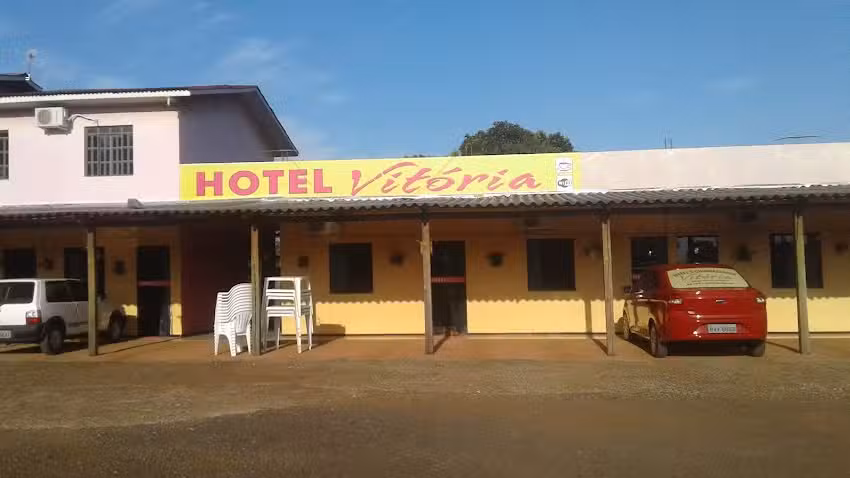 Hotel e Restaurante Vit&oacute;ria