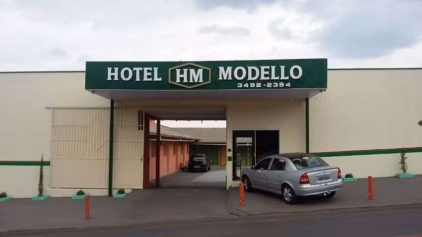 Hotel Ed&eacute;ia Modelo