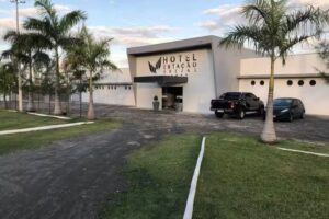 Hotel Esta&ccedil;&atilde;o Brejal