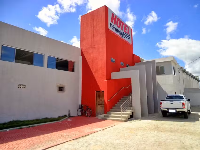 Hotel F&oacute;rmula 1