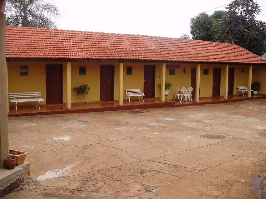 Hotel Gl&oacute;ria