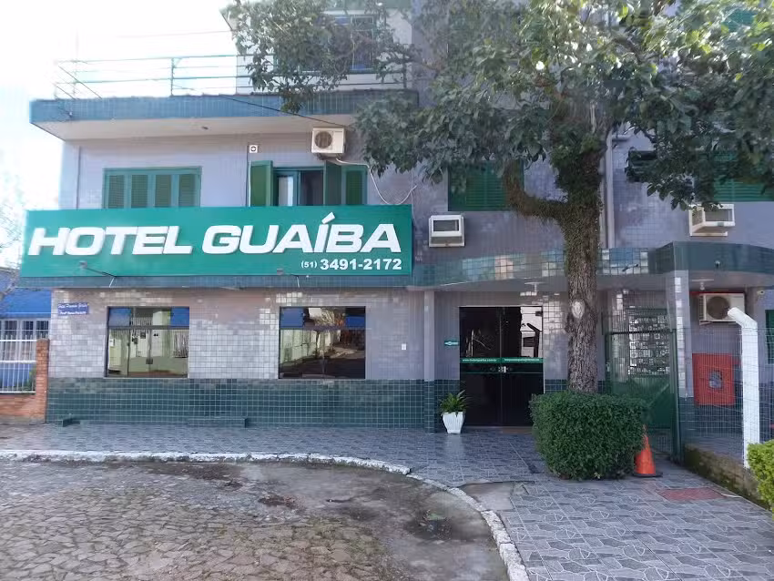 Hotel Gua&iacute;ba
