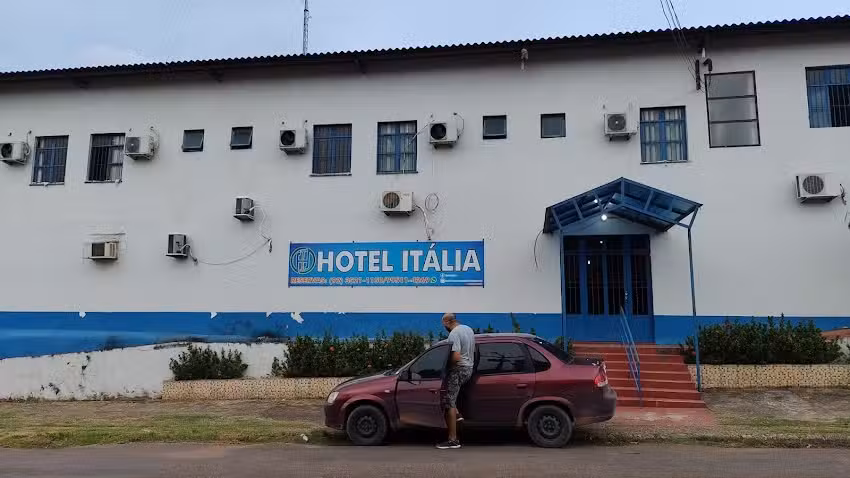 Hotel It&aacute;lia
