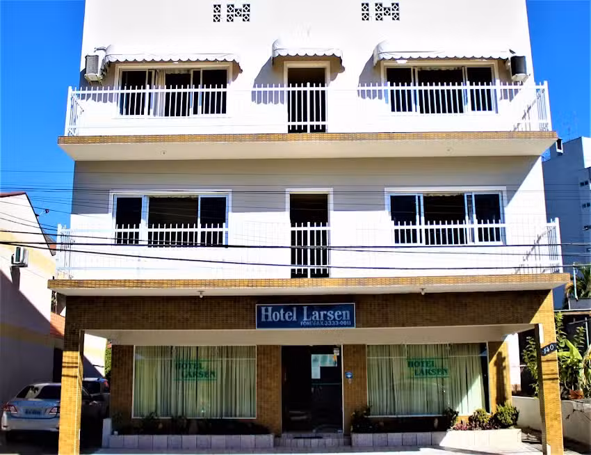 Hotel Larsen