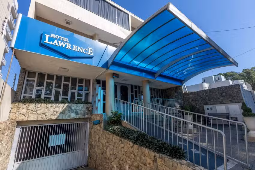Hotel Lawrence