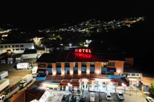 HOTEL LEO &ndash; PIRANGUINHO