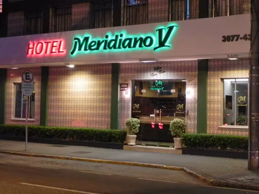 Hotel Meridiano V