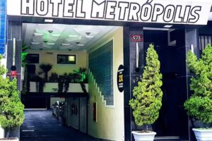 Hotel Metr&oacute;polis