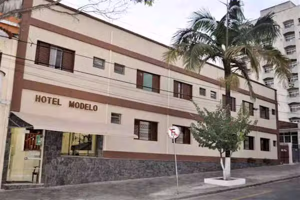 Hotel Modelo