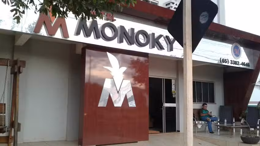 HOTEL MONOKY